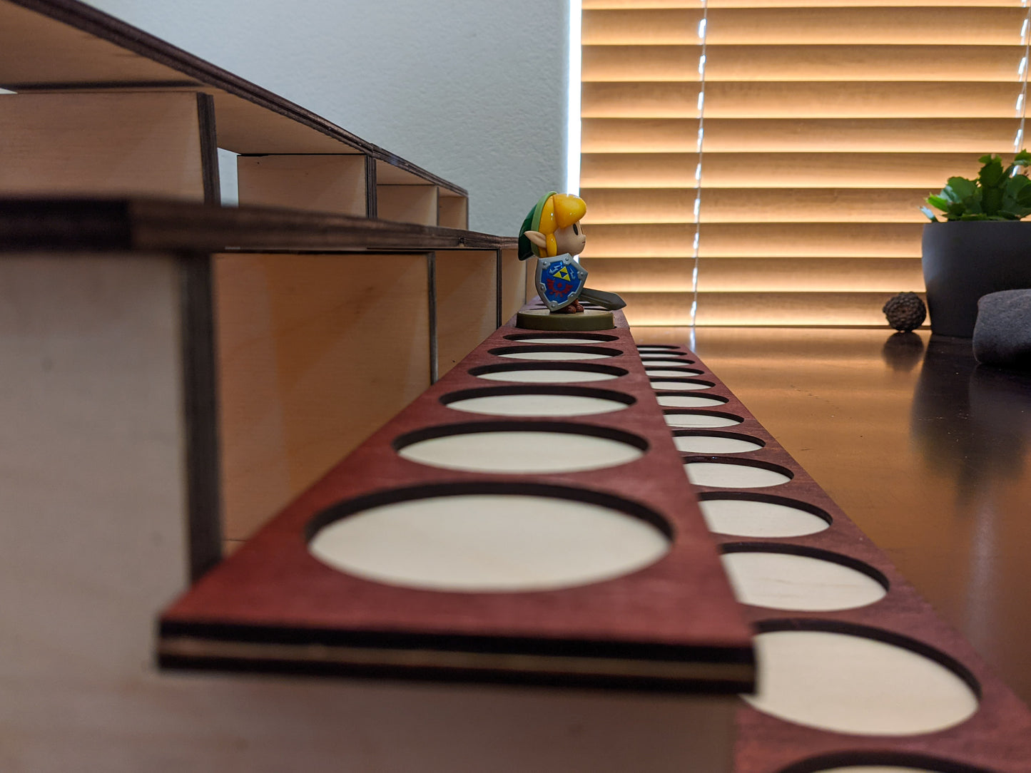 Amiibo Stand - 52 Bookshelf